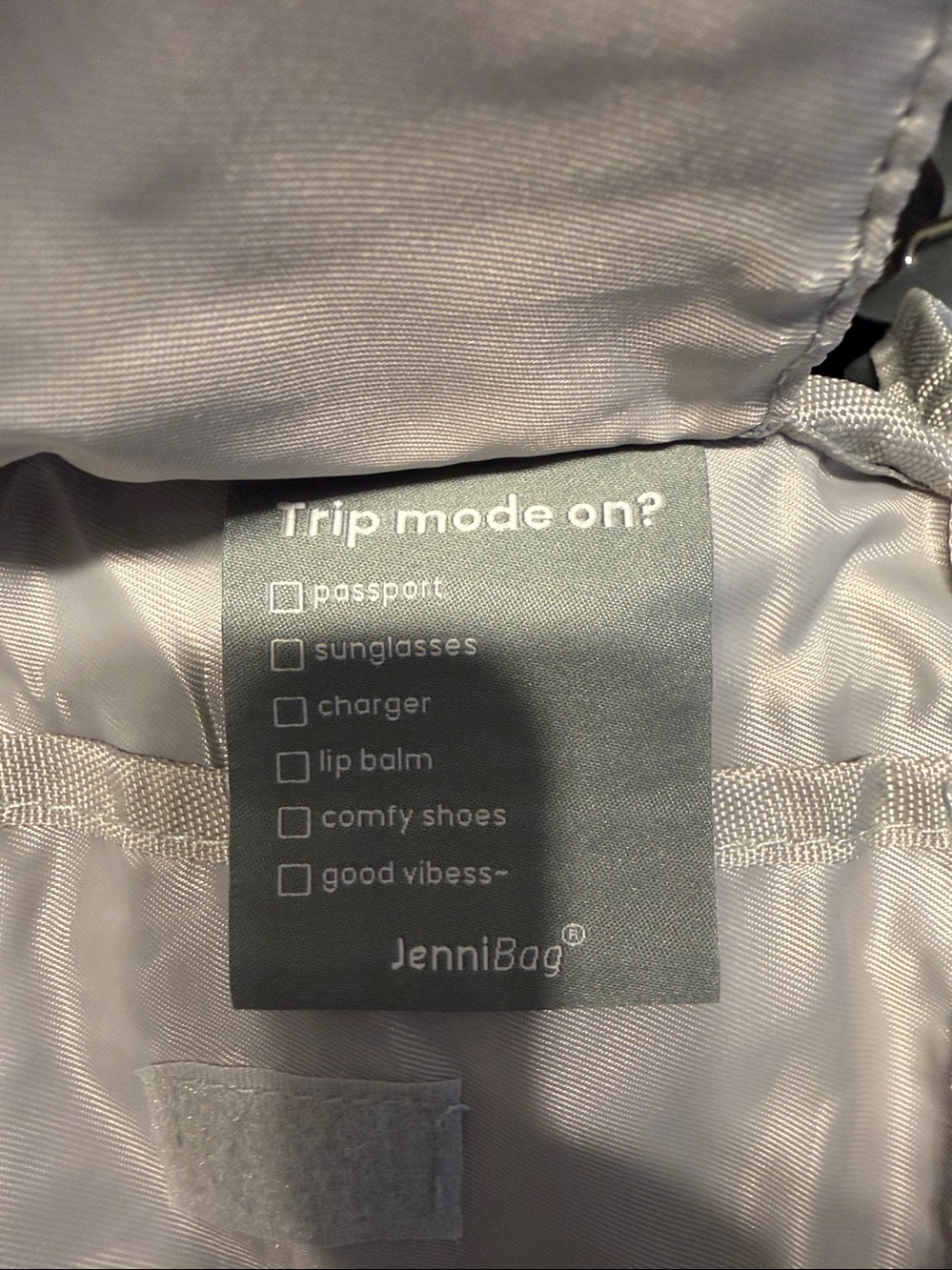 JenniBag Convertible Travel Bag 2.0 – Gray (Excellent Condition) - Picture 9 of 12
